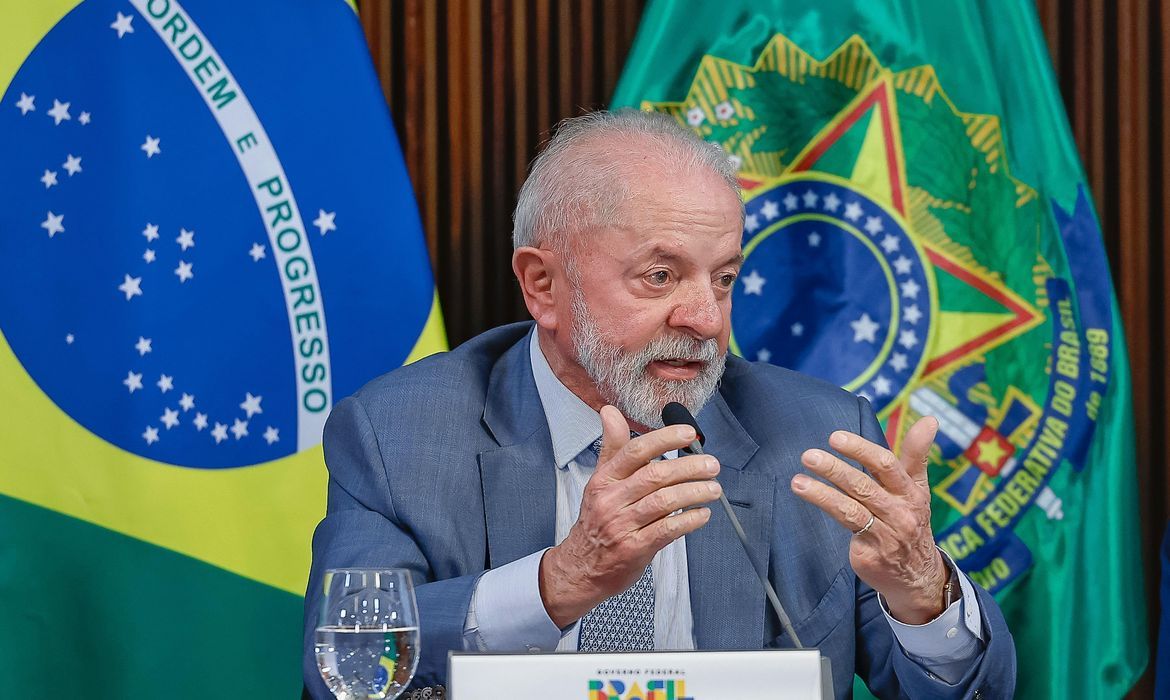 Lula no Chile: Encontro de Líderes Discute Defesa da Democracia e Multilateralismo