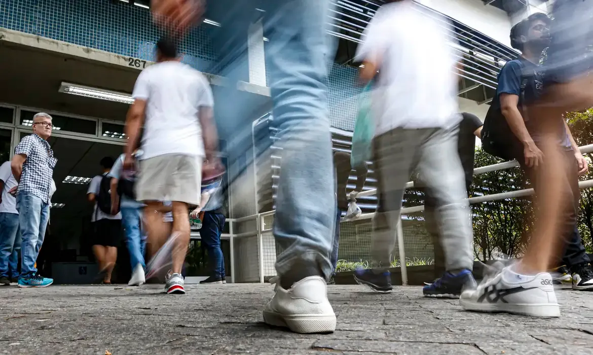 Enade 2025: Questionário do Estudante Obrigatório para Concluintes
